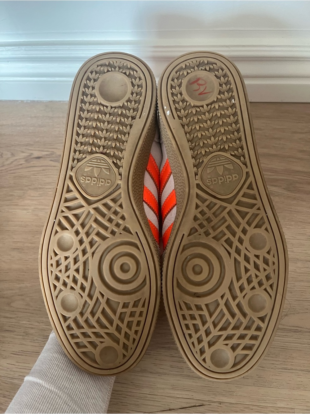 Adidas Spezial Shoes - Picture 4 of 6